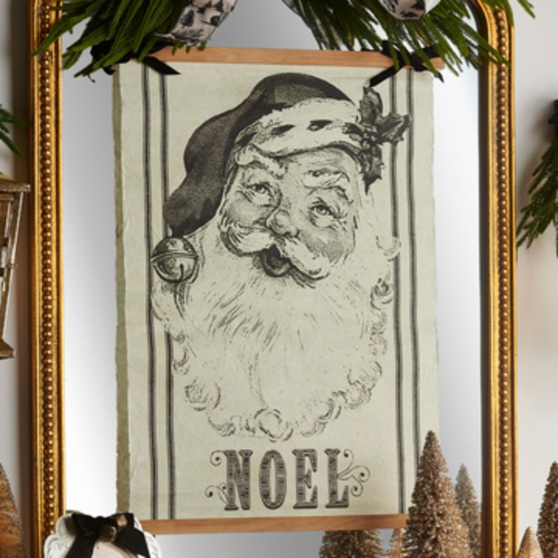 Raz 30.5 Vintage Santa Gazette Hanging Tapestry Christmas Decoration 4521377